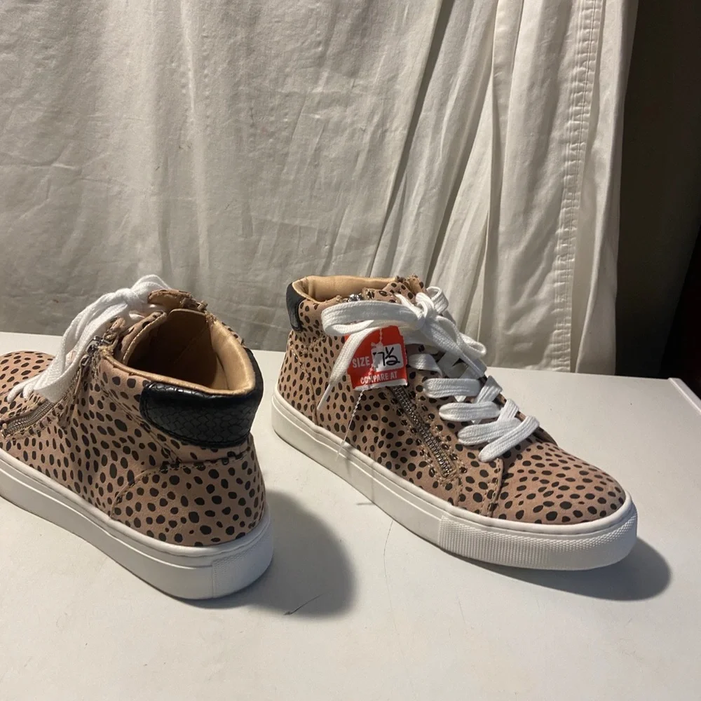 Universal Thread cheetah print ankle high shoes  laceup & side zipper 7.5 NWT - Picture 4 of 7